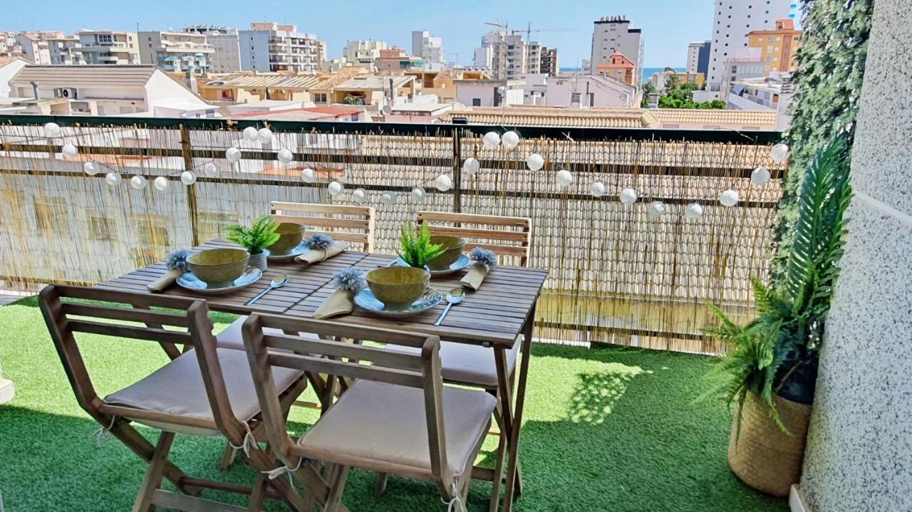 Universidad Del Mar - Alquiler Solo Familias Gandia Ngoại thất bức ảnh